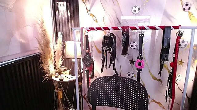 Naty slavedoll online show from July 16, 7:07 pm