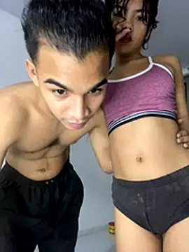 Snapshot of RoomExotic11 chatting on October 29, 6:29 am RoomExotic11 online show from October 29, 6:29 am