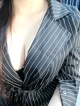  Linez  online show from January 7, 5:38 pm