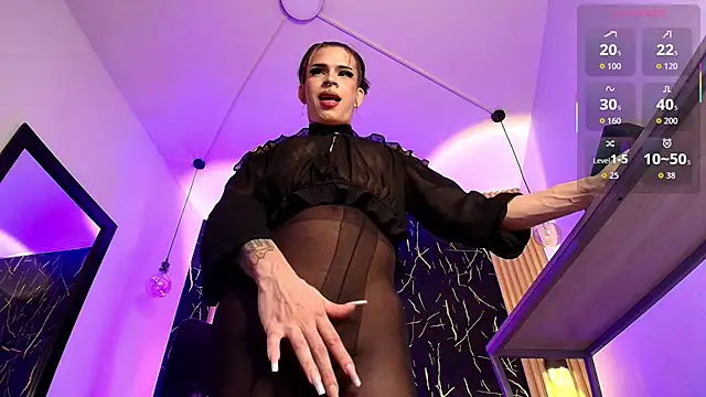 Bella salvatore online show from February 6, 10:13 pm