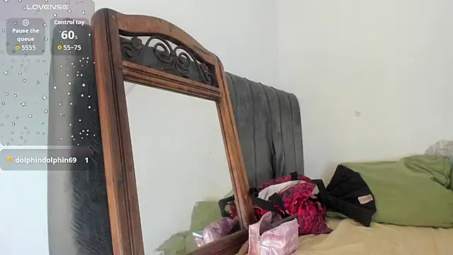 Snapshot of latinaStepmom chatting on September 29, 2:33 pm latinaStepmom online show from September 29, 2:33 pm