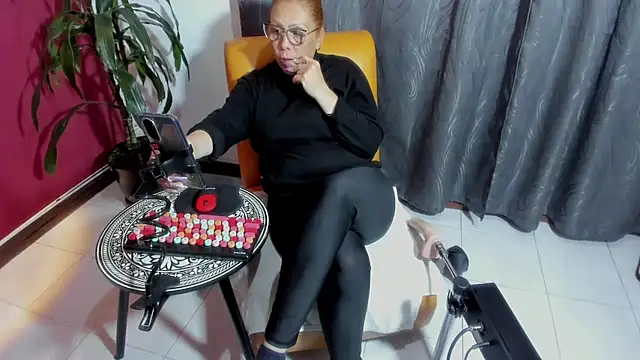 BrendaSex Hot online show from October 18, 8:43 pm