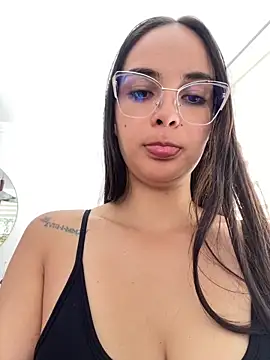 gabyaridi online show from June 11, 3:42 pm