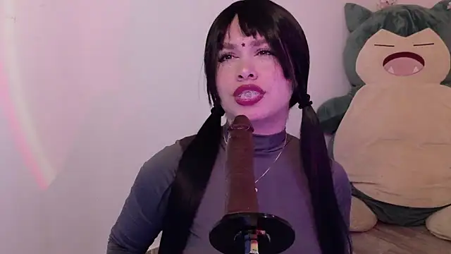 Haelycute online show from May 1, 2:15 am