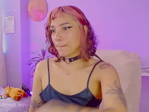 melissahowl online show from July 7, 10:45 pm