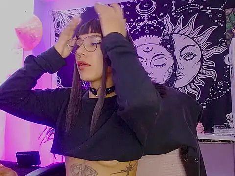 melissahowl online show from July 14, 4:55 pm