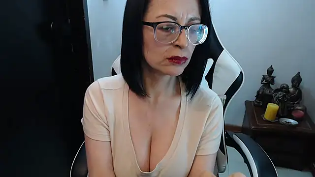 AnasstaciaEvans online show from March 11, 3:44 am