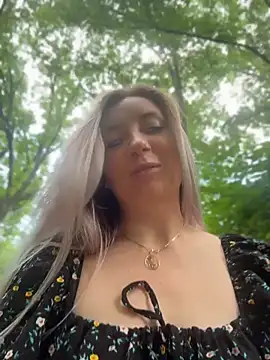 Crazy-Rosa online show from June 16, 7:09 am