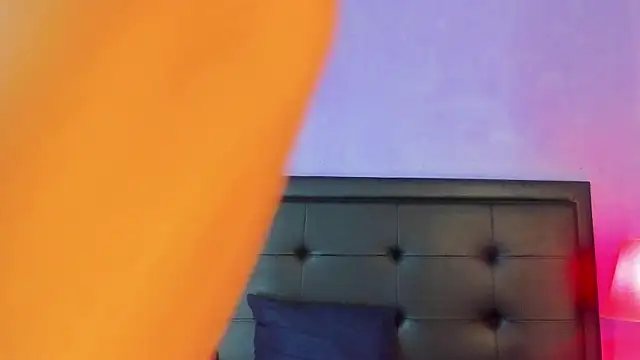 MaduraLuciana online show from January 12, 11:04 am