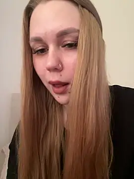 Marylallka5 online show from June 25, 5:23 am