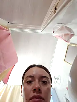 Snapshot of valery_mora chatting on September 12, 3:52 pm valery mora online show from September 12, 3:52 pm