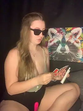 T1 ma 2 online show from May 16, 8:52 pm