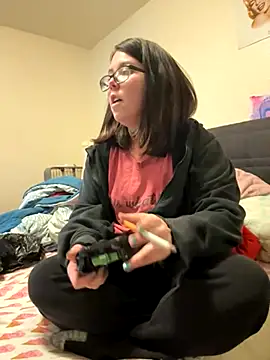 Hotmess express420 online show from November 5, 8:14 pm