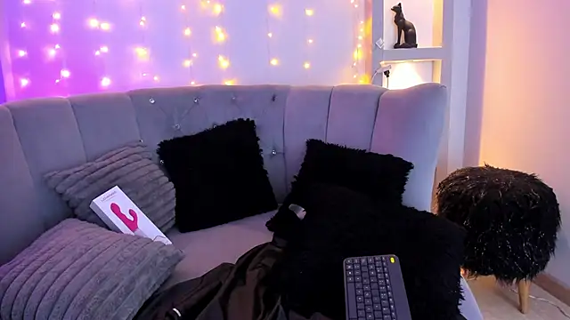 Barbara honey online show from April 30, 5:40 pm