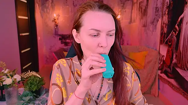 VandaRossi online show from January 15, 9:59 am