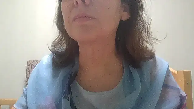 HollyJewel online show from November 24, 2:41 pm