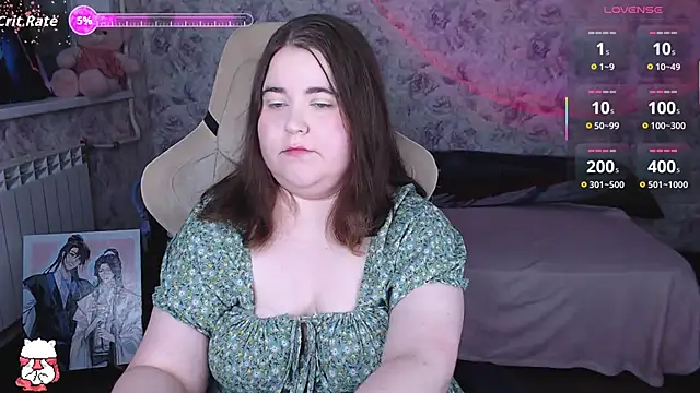Estelle Hicks online show from June 13, 7:11 pm