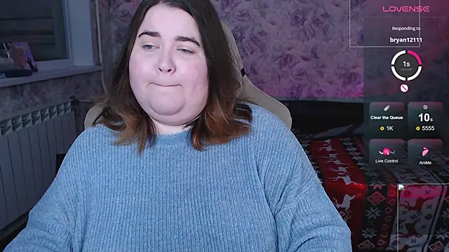 Estelle Hicks online show from November 3, 6:23 pm