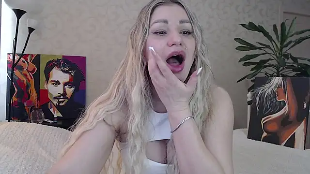 ShyEvaa online show from February 15, 6:38 am