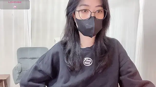  minji bae online show from October 26, 6:25 pm