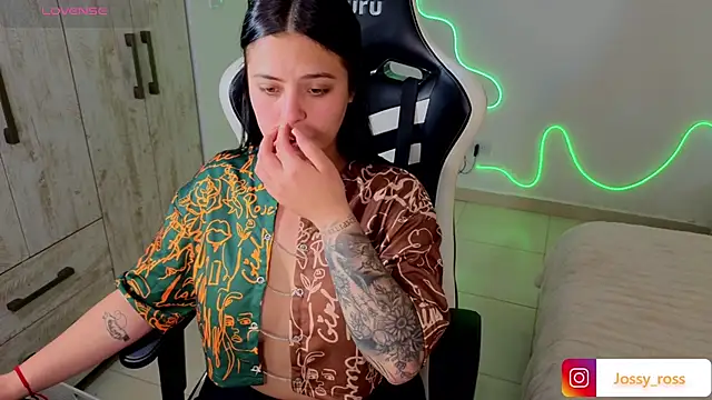 Victoryyy  online show from March 13, 10:33 pm