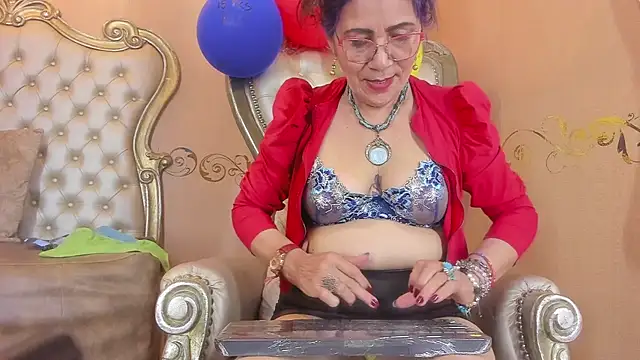 Celeste Baker  online show from July 7, 12:52 pm