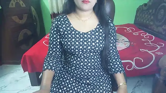 BengaliQueenStar online show from February 15, 4:50 pm