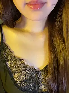 minmin2kk5 online show from April 30, 1:44 am