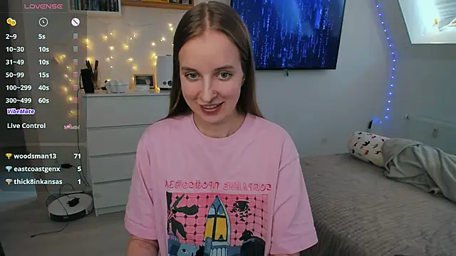 violet blue eyes online show from March 11, 1:14 pm