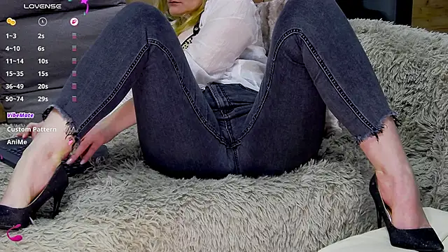 Anaswan online show from February 6, 7:01 am