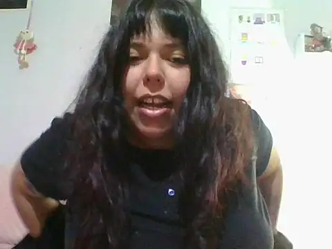 scarletttlove online show from June 26, 1:40 am