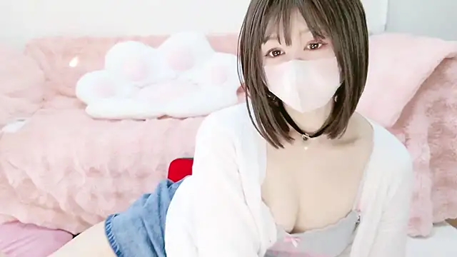 aaanyan online show from February 28, 10:42 pm