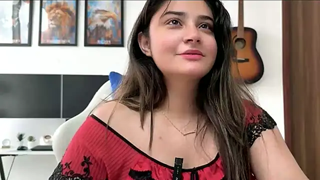 demieliss online show from May 11, 8:05 am