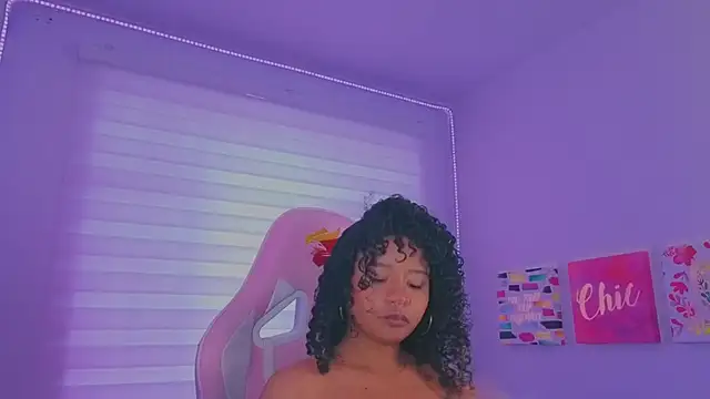 Snapshot of keyla_roberts777 chatting on September 23, 7:12 pm keyla roberts777 online show from September 23, 7:12 pm