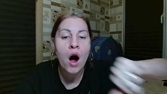 TherestlessKitty online show from July 9, 10:22 pm