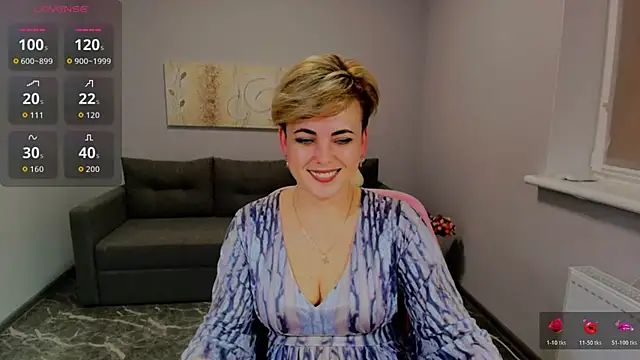 Julia Wilsone online show from March 6, 1:28 pm