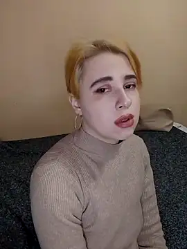 Gussie Bridie online show from February 8, 9:02 am