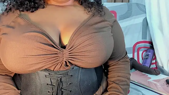 Ana off alana online show from April 29, 2:37 am