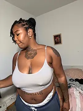 Goddess Nafeesha online show from October 30, 11:39 pm