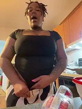 Goddess Nafeesha online show from April 29, 11:43 pm