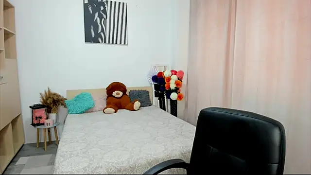 Alexa Dolly12 online show from February 18, 7:51 am