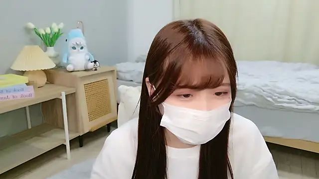 Sayuringo  online show from November 4, 1:05 pm