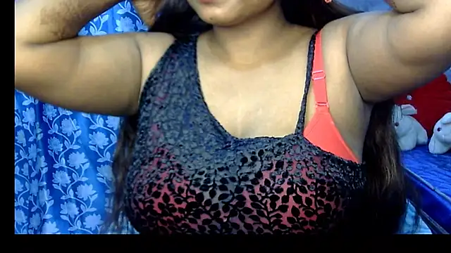 Radhika Singhaniya online show from October 14, 6:21 pm