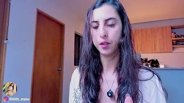 Lilith malum online show from October 22, 10:59 pm