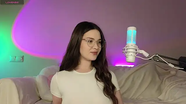 AokiAnna online show from October 7, 8:52 am