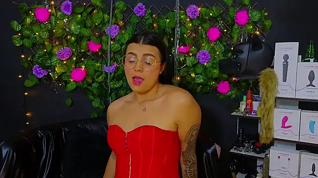 Sweett Mollyy online show from June 22, 10:40 pm
