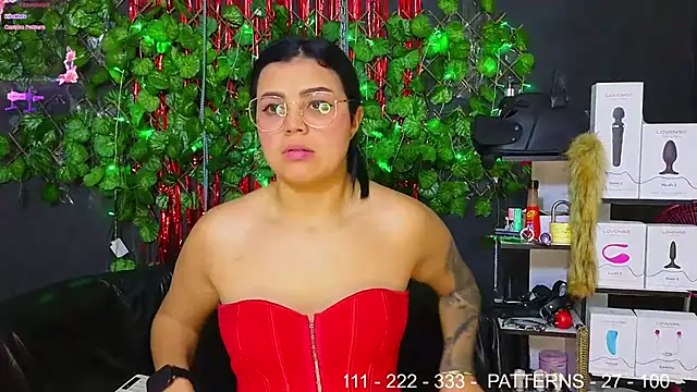 Sweett Mollyy online show from February 8, 12:25 am