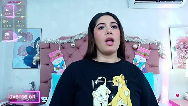 ThyaraJhons online show from December 17, 12:09 pm