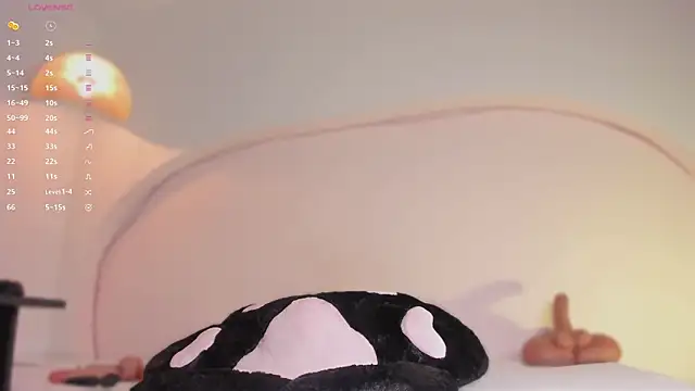 Snapshot of katiepeach_ chatting on September 15, 2:14 pm katiepeach online show from September 15, 2:14 pm