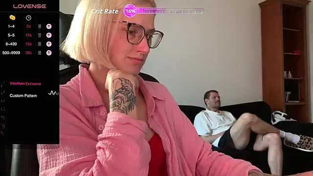 Snapshot of Sexy_Sweets chatting on September 8, 2:49 pm Sexy Sweets online show from September 8, 2:49 pm